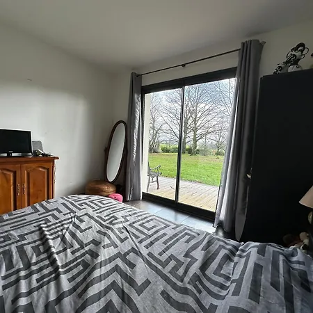 Chambre Equipee Panazol Exterior photo