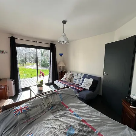 Chambre Equipee Panazol Exterior photo